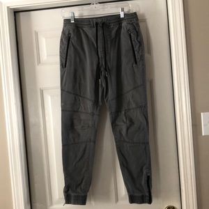 Mens size 30 Jogger Jeans by Arizona Jean Co